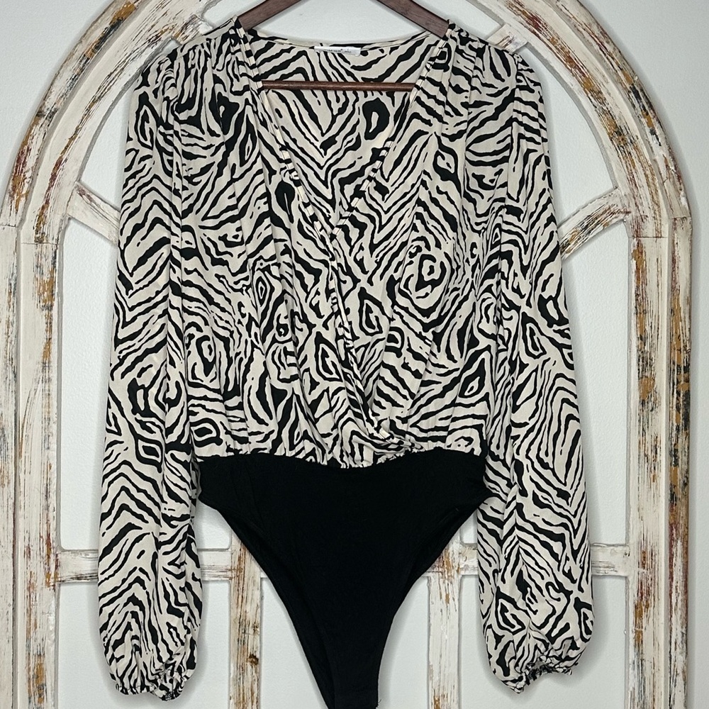 Animal Print Blouse/Bodysuit- Size Large